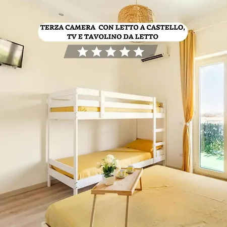 Panoramico E A 90 Metri Dal Mare Castel Volturno